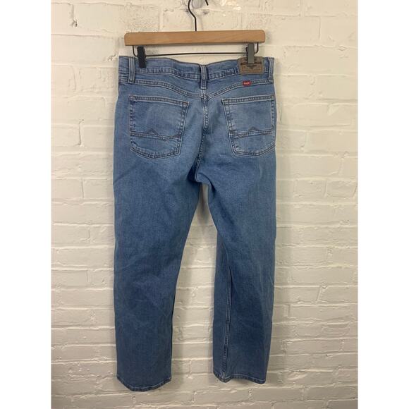 Wrangler Men's Authentics Relaxed Fit Bootcut Jeans Denim Blue Size 32/30 - Picture 3 of 7